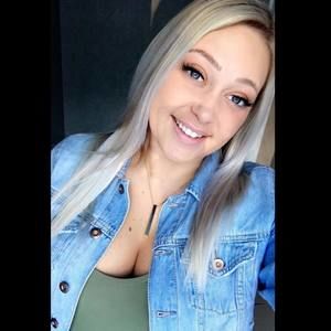 Meet your Posher, Brielle